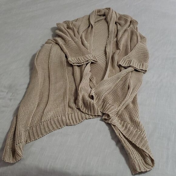 Twenty One.  EUC. Ecru Open Front Waterfall Knit Cardigan.  Size S. - Picture 9 of 12